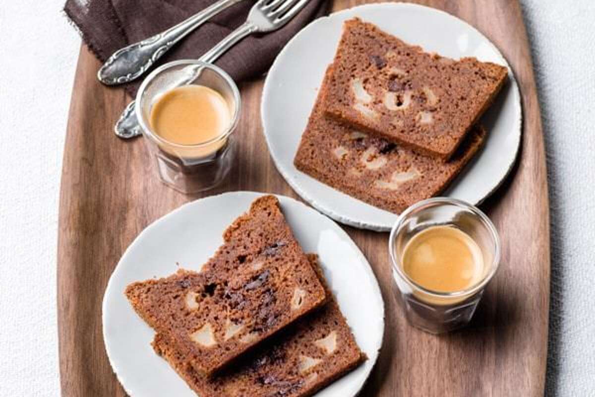 Chocoladecake met peren