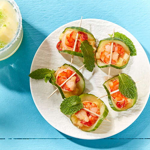 Barquette de concombre aux crevettes et à l'ananas