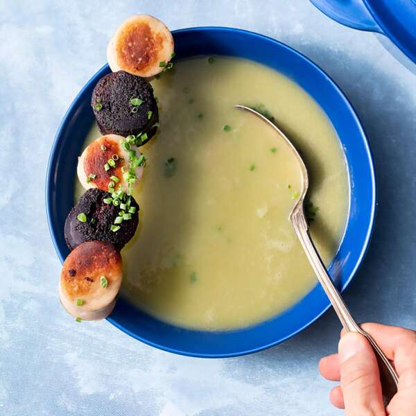 Soupe d’automne et brochette de boudin blanc et noir