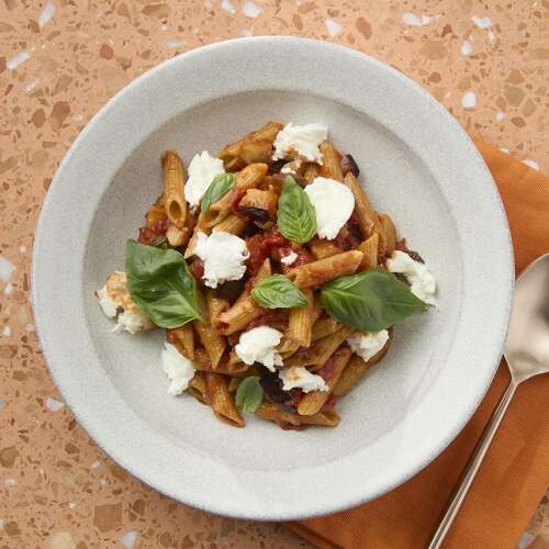 Pasta alla Norma met aubergine en tomaat