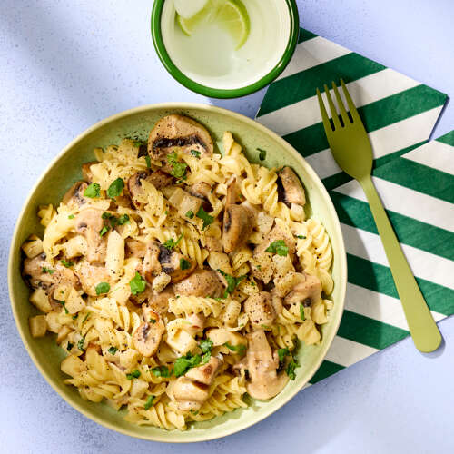 Spirelli met knolselder en champignons