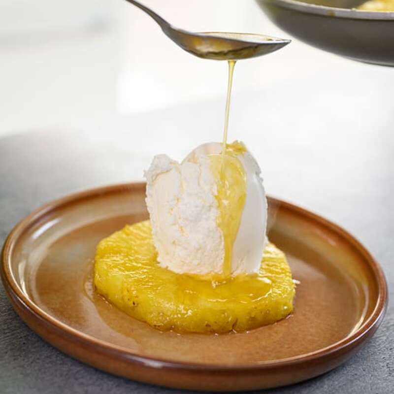 Ananas grillé et glace vanille